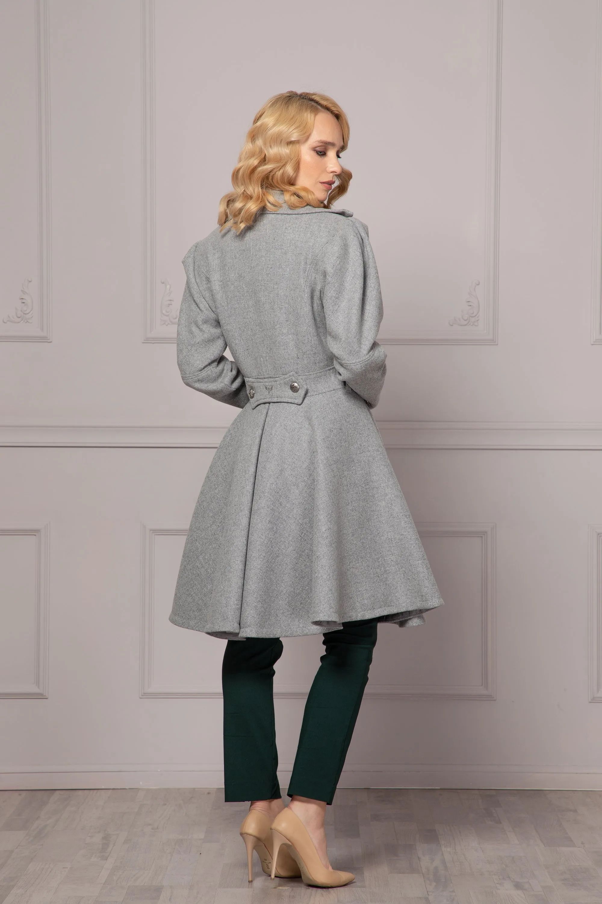 BISHOP SLEEVES ADDITION FOR YOUR ASTRAEA COAT