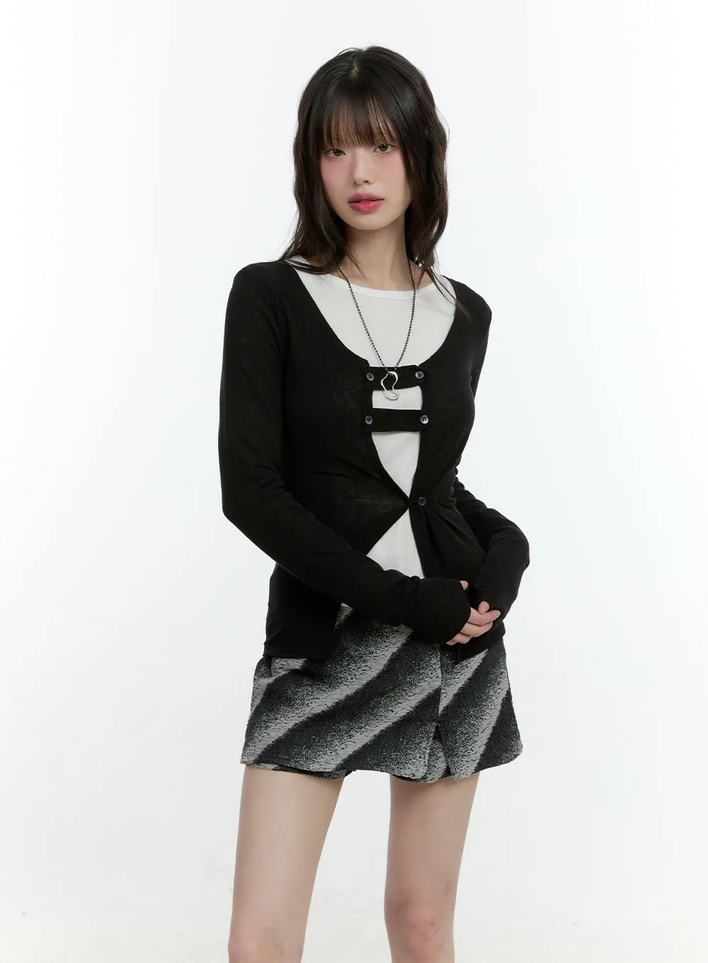 Buttoned Slim-Fit Cardigan CF507