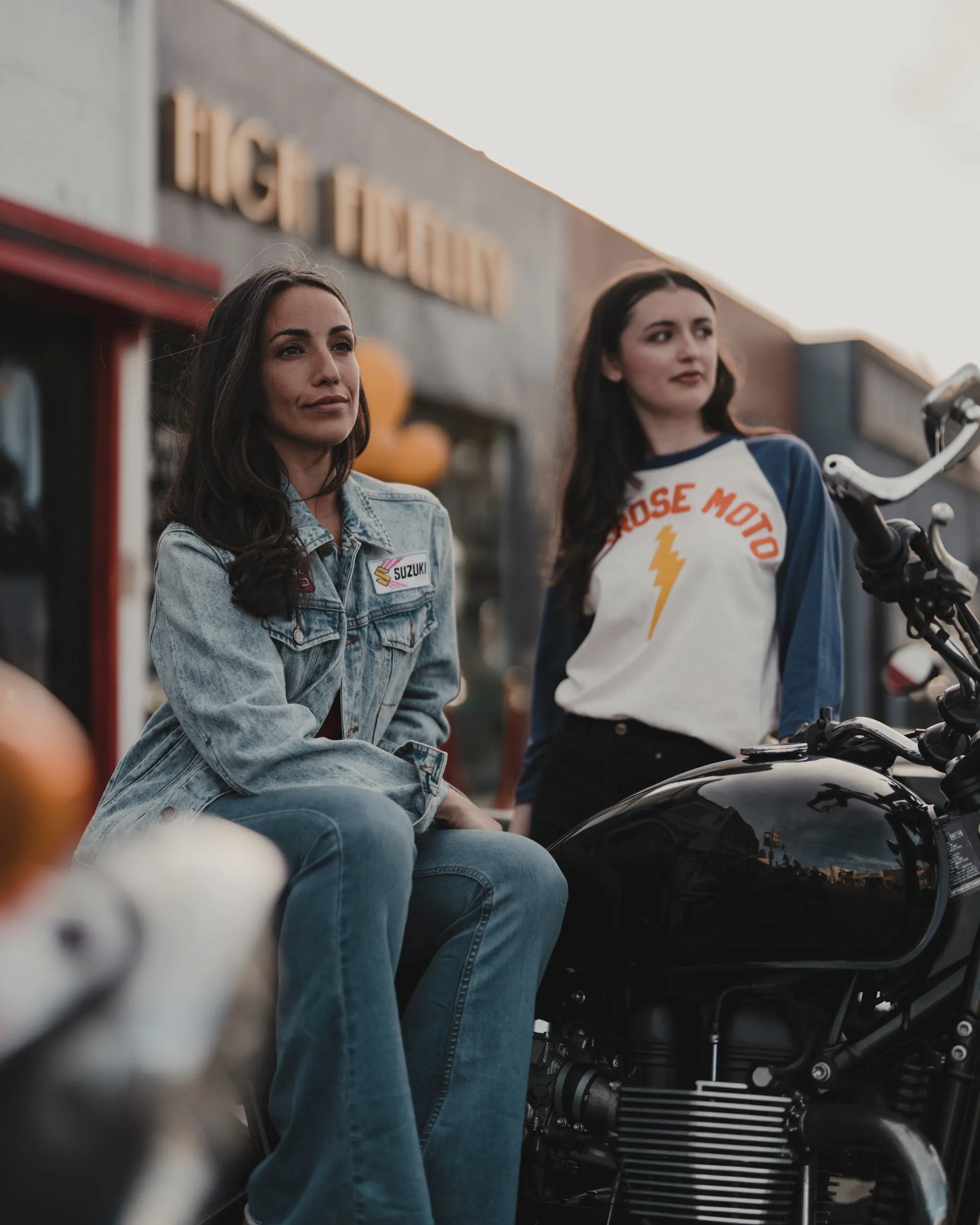 'Melrose Suzuki' Light Washed Denim Jacket